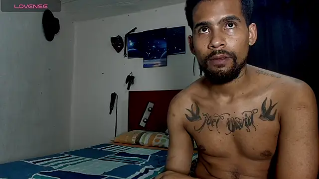 XXX chat uživo modela morbo_total69