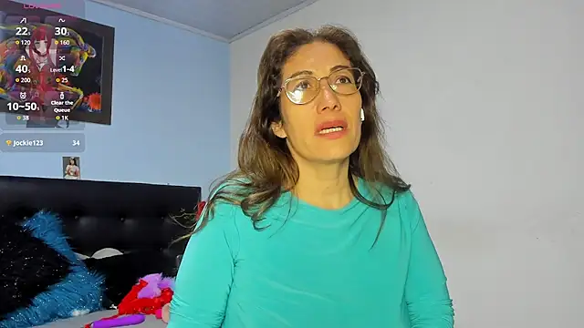 kaylaMinov_ XXX чат на живо