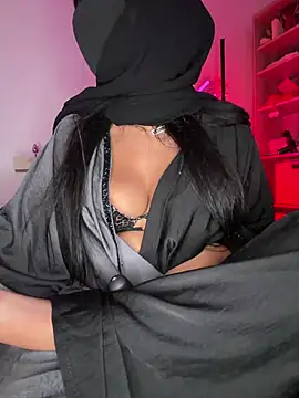 queen-chamss' Live XXX Chat