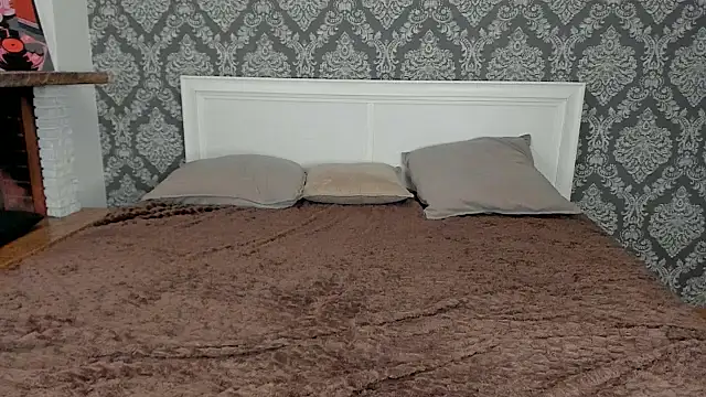 DustyMirage's Live XXX Chat