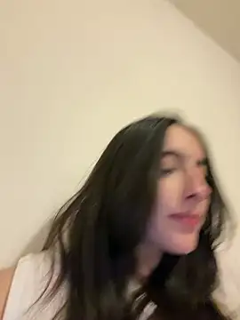swrennn19's Live XXX Chat