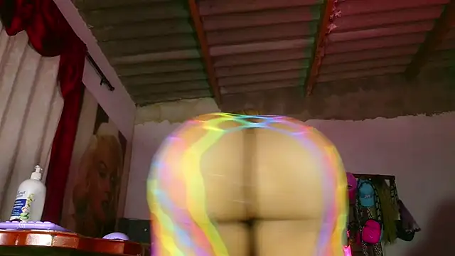 candy_aass élő XXX-chatje