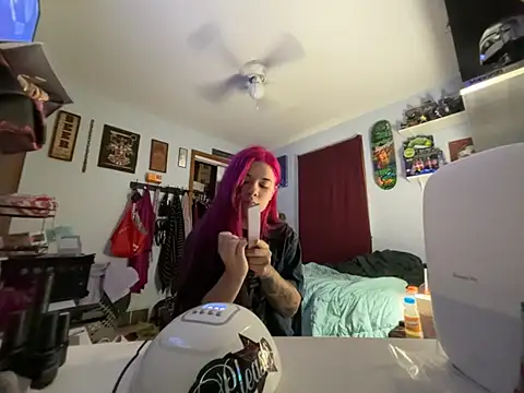 Jynx420friendly's Live XXX Chat