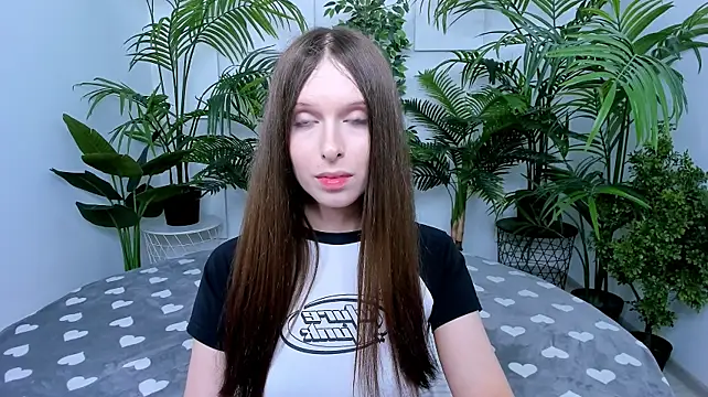 dark_k1tty Chat XXX in diretta
