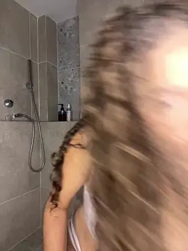 CamilaCastillo élő XXX-chatje