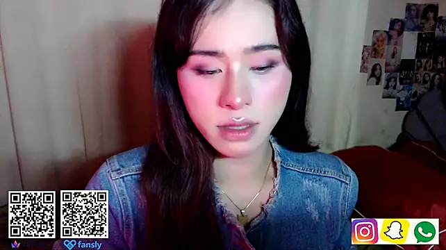 chakababe live XXX chat