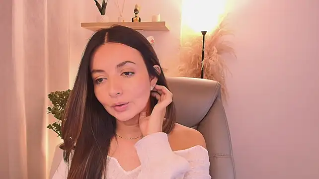 Briana_hill_: онлайн-секс-чат