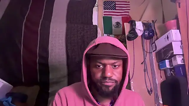 Chat XXX ao vivo de ORANGE_FACE_INWARD