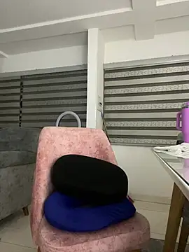 Hot_beauty__ Chat XXX in diretta