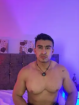 Chris_Clarck লাইভ XXX চ্যাট