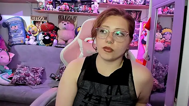 Chatroom XXX en direct de soficammy