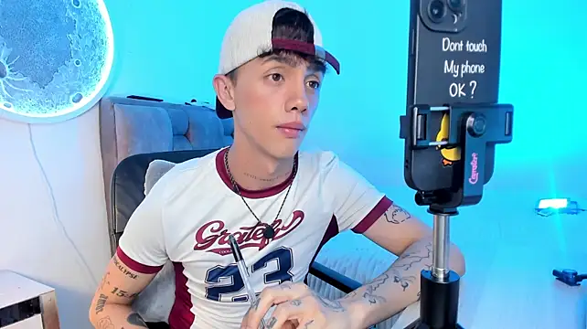 Timothy_ros élő XXX-chatje