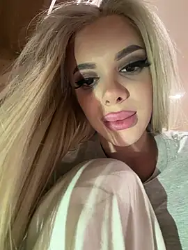 AlyssaFoxx_ – Live XXX-chat