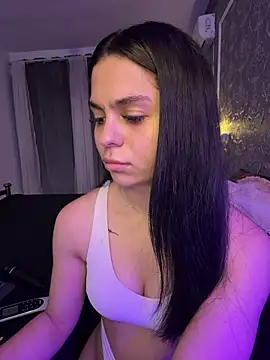 Olivia_Noor Chat XXX live