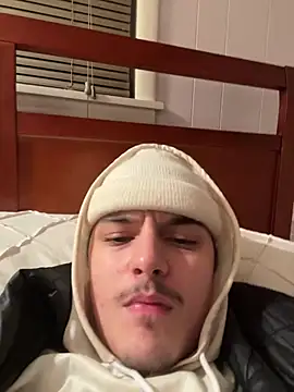 Онлайн чат XXX CarmeloA