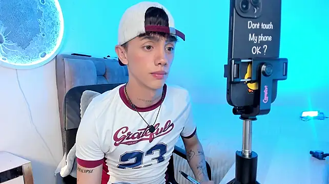 Timothy_ros Live XXX Chat
