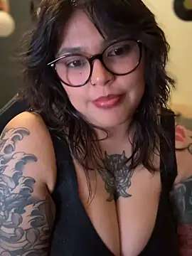 Czat XXX na żywo – miacanela_xo