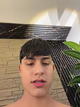 Lander_Cruz Adlı Modelin Canlı XXX Sohbeti
