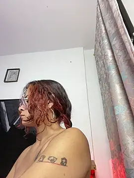 NikyFrequency 现场XXX聊天