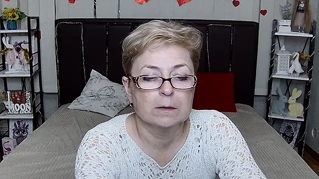 EmiliaGree Chat XXX in diretta