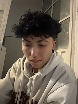 Chat XXX ao vivo de ian_mathias_