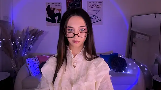 Chat +18 de LinaMour ao vivo