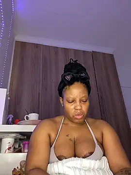 RainBougie XXX чат на живо