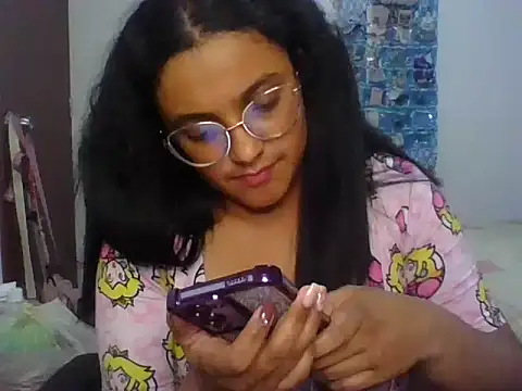 Chat +18 de Valerylorens18 ao vivo