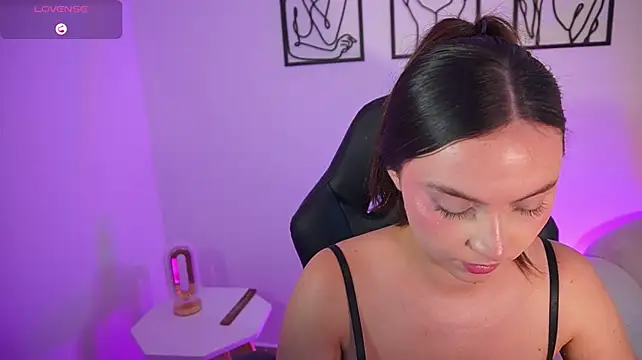Czat XXX na żywo – AliceHarper_