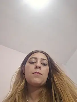 MiahX_X's Live XXX Chat