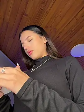 Sofia18_pinkk Chat XXX in diretta