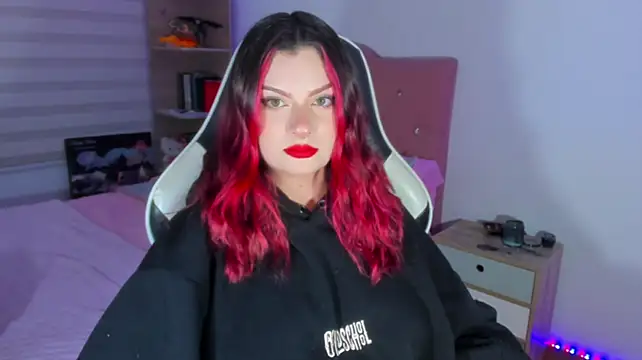 OphelianaRose33 Chat XXX in diretta