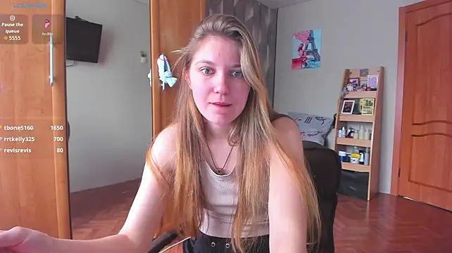 Tiny_Kiss' Live XXX Chat