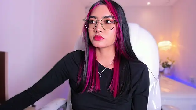 Chat XXX ao vivo de AzuraKindong