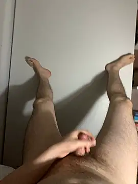 Erenn34 Adlı Modelin Canlı XXX Sohbeti