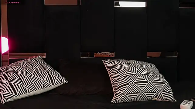 Logan_Roux – Naživo XXX chat