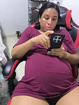 Chat +18 de Francesca_ferrari ao vivo