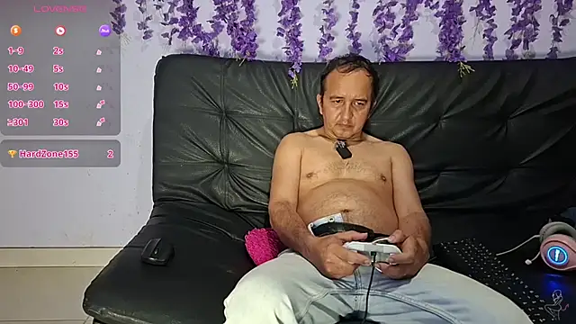 EnzoRomanof Chat XXX in diretta