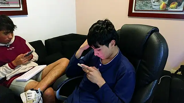 Chat XXX Live bratbuddies