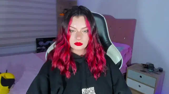 Chat XXX en directo de OphelianaRose33
