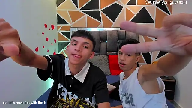 Juan_Nd_Steven Live XXX-Chat