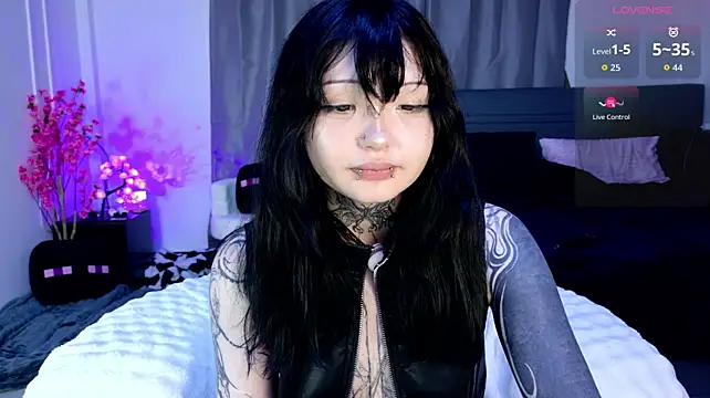 Chat +18 de Lein_Bone ao vivo