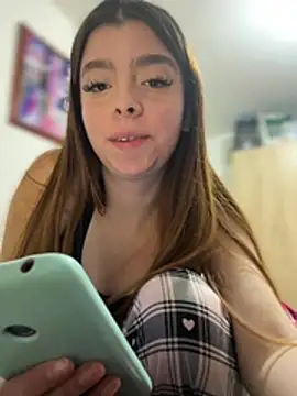 Chat XXX ao vivo de Cloew_Marz