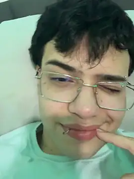Chat XXX ao vivo de dazzboyx