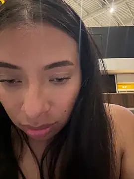 Yul_Nova – Naživo XXX chat