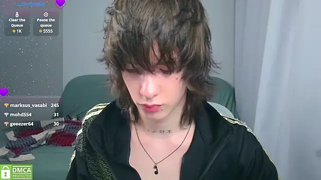 LeonBoykisser Webcamshow