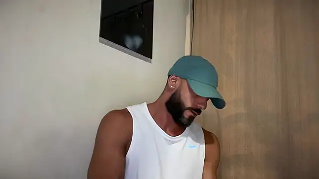 XXX chat uživo modela romeolovedark