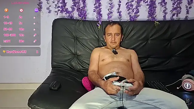 EnzoRomanof Chat XXX in diretta