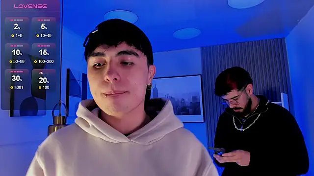 Tommy_Claks Chat XXX in diretta