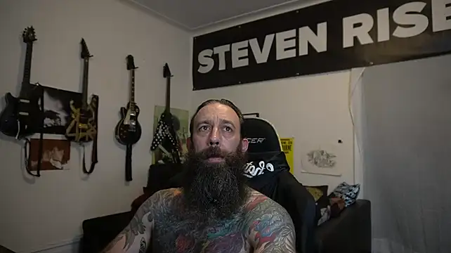 Chatroom XXX en direct de StevenRiseNYC